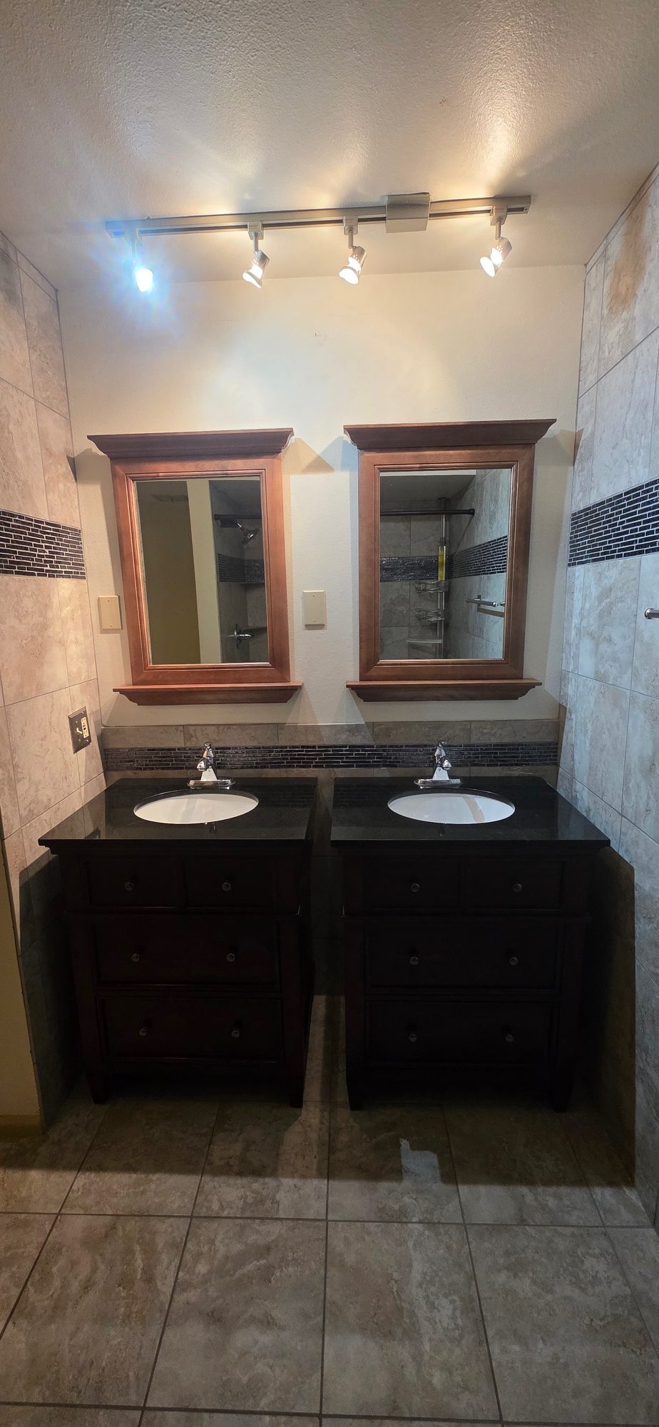 9126701057919296153 9126701057919296153