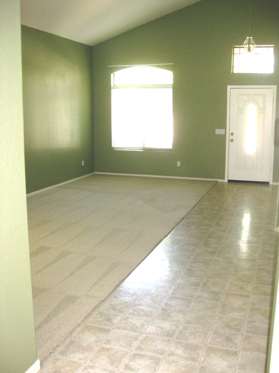 3501 W Sunshine Butte 002