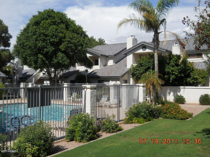 1222 POOL AREA